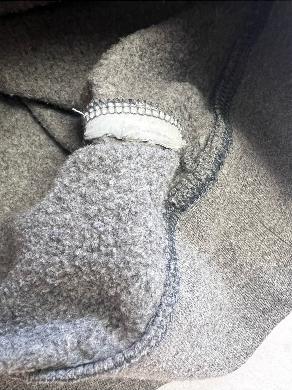 The North Face Men’s Large Gray Crewneck Sweatshirt Logo Patch Fleece Pullover - Picture 12 of 12